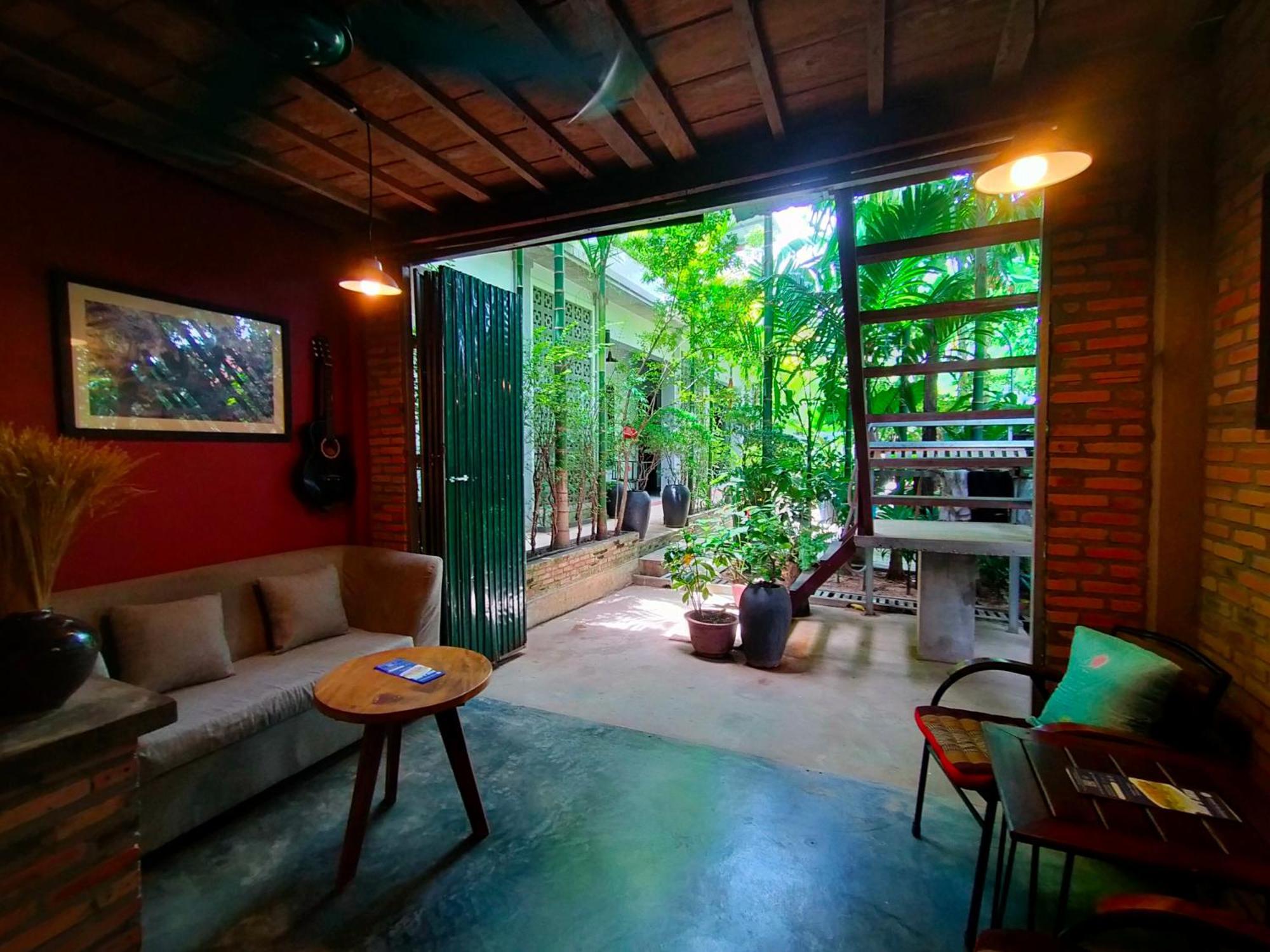 กรีน สเตย์ วิลเลจ Bed & Breakfast เสียมราฐ ภายนอก รูปภาพ